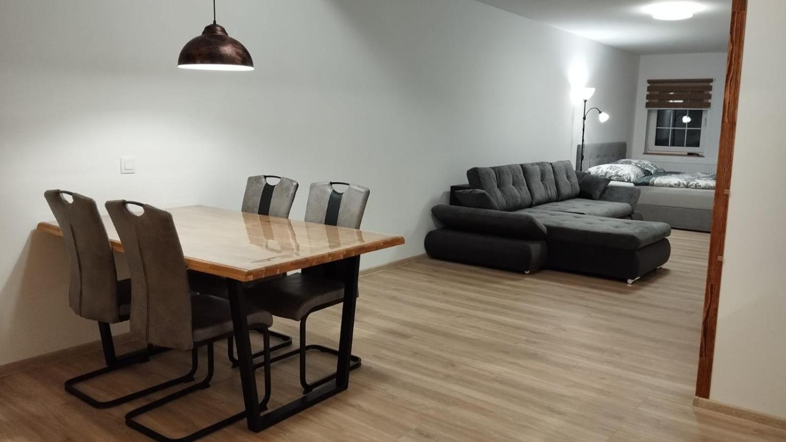 Apartman Albreit 3 Яхимов Экстерьер фото